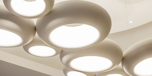 Rehabilitación / Reformas de Casas Fuente el Saz de Jarama · Instalaciones Eléctricas e Iluminación